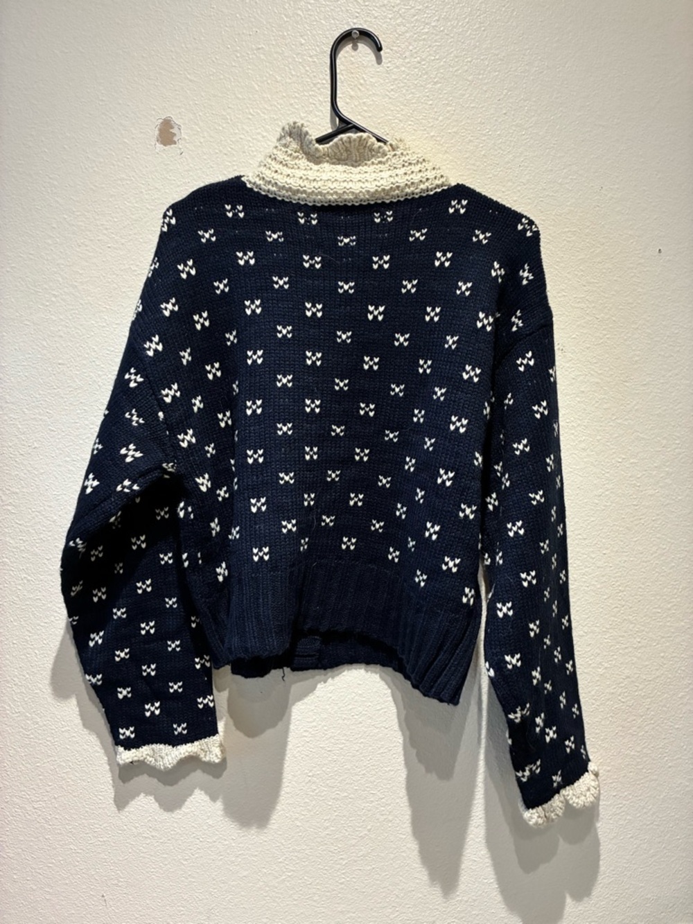 &merci Navy Blue Cropped Cardigan Sweater White Scalloped Collar & Bow Pattern L - Picture 4 of 5